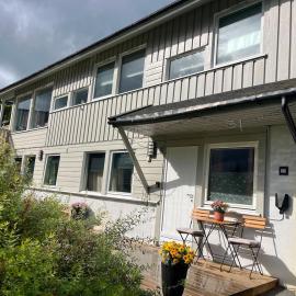 Cozy Apartment - Close to Ski Resort - FREE parking, and wifi