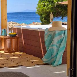 Porto Paradiso Seaside Resort, hotel u gradu 'Vromolimnos'