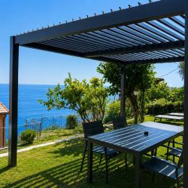 Marilú vista mare con giardino, hotelli Genovassa