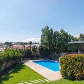 Penthouse Cascais Estoril Pool, hotell sihtkohas Alcabideche