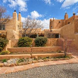 Las Brisas de Santa fe、サンタフェのホテル