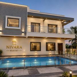 The Nivara Resort, hotel in Vuyyūru