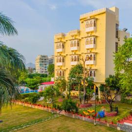 Manas Resort Udaipur, hotel en Udaipur