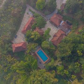 Swastha Royals Wayanad、Kaniyāmbettaのホテル