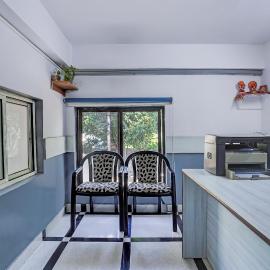 Super Hotel O DLF Phase 1 Metro Station Gurugram, Hotel in Gurgaon