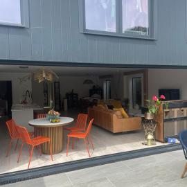 Beautiful and spacious fully refurbished house close to heath