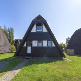 Nurdachhaus in Burhave, hotel in Burhave