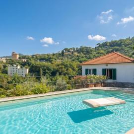 Villa with Pool e Jacuzzi Free Parking AC
