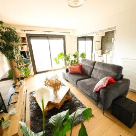 Grand appartement lumineux entre la gare et centre ville