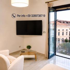 Al Teatro Verdi Luxury Apartment - Central e near the Sea