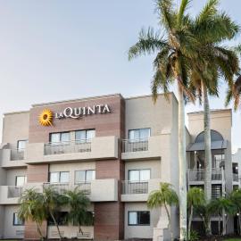 La Quinta by Wyndham Ft. Myers - Sanibel Gateway, hotel u gradu 'Fort Myers'