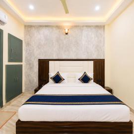 Hotel Urban Stay - Mathura