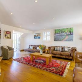 3 Bed in Forest Row oc-h43282
