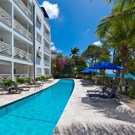 Beachfront luxury modern 2-bed apt with pool