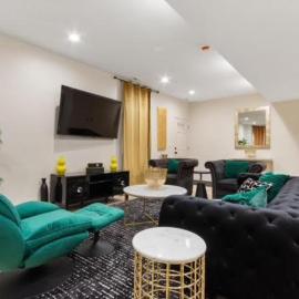 Modern 3BR Apt Near United Center