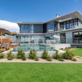 34 Geelhout