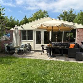 Ferienhaus im maritimen Flair mit privatem Garten