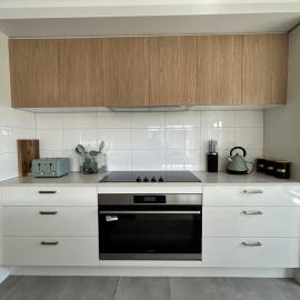 Brand-New 3BR | Flexible Beds | South Shepparton، فندق في Kialla