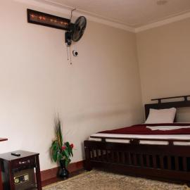 Dreamland Anex Hotel branch - Airport road, hotelli kohteessa Arua