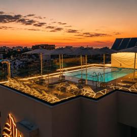 FLAR Boutique Hotel