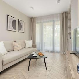Stylish Apartment with Access to the Gym and Spa Zone by Renters Prestige