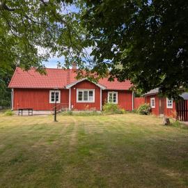 Lillebogård