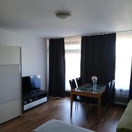 B1011, gemütliches Appartement mit Ausblick, hotel in Lahnstein