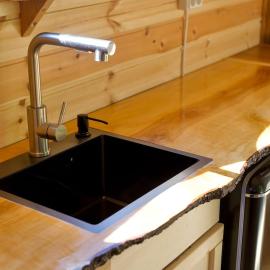 Tiny house Lugnet - forest and microfarm stay
