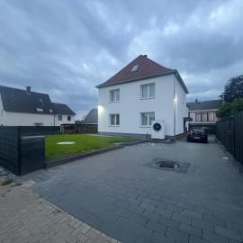 Milser Hof Apartments by Jeiy, hotelli kohteessa Bielefeld