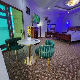 7 Collines, hotel v mestu Kinshasa