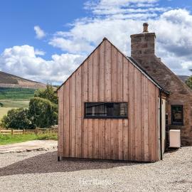 Craighead Cottage, Aberlour along Speyside Whisky Trail