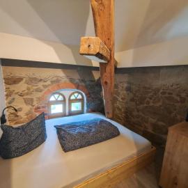 Gemütliches Zimmer in historischem Gemäuer, hotel u gradu 'Großharthau'