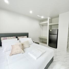 Langsuan Smile Hotel, viešbutis mieste Lang Suan