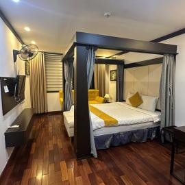 Hanoi Cozy Legend Hotel