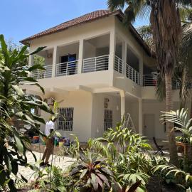 Palm Lodge