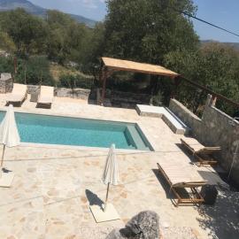 Family friendly holiday home "Ana" with pool