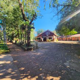 Hosteria La Cabaña