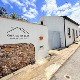 Casa da Tia Banã, Fonte Velha, Juncal