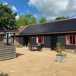 Pet Friendly 3-Bed Barn Sleeps7 Parking