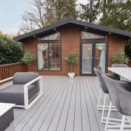 Luxury 2 Bedroom Lodge at White Cross Bay, Windermere