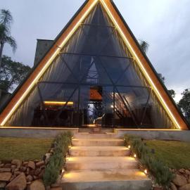 Chale Alfazema, hotel em Piên