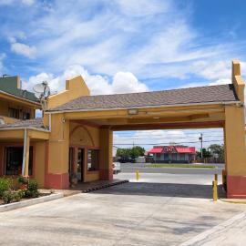 Deluxe Inn By Capital O Odessa I-20