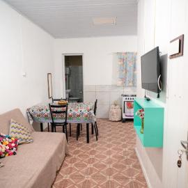Casa perto da Expointer, hotelli kohteessa Esteio