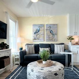 Sea Coast Suites 3 is Dog Friendly and in Walking Distance to Everything!