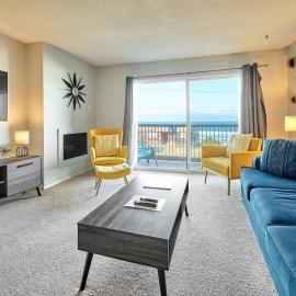 Updated Oceanview Condo -Ground Floor- Fireplace