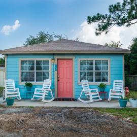 A Salty Texan - Sun Harbor Cottage #10