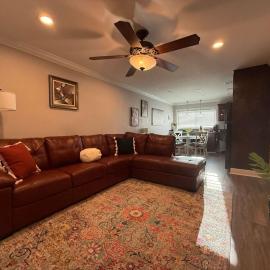 Parking - 5 min downtown - WD - TV bedroom - Pool