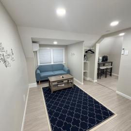 1BR New Rochelle Oasis - 30 Mins to NYC Parking