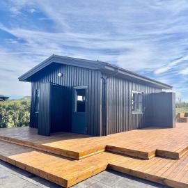 Kerengi Cottage Modern Cozy Cabin Built Late 2024, Heart of Golden Circle Iceland