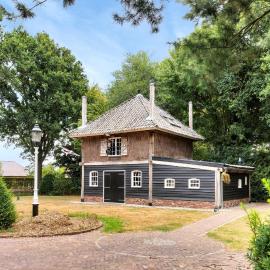 Awesome Home In Volkel With Sauna, отель в городе Volkel